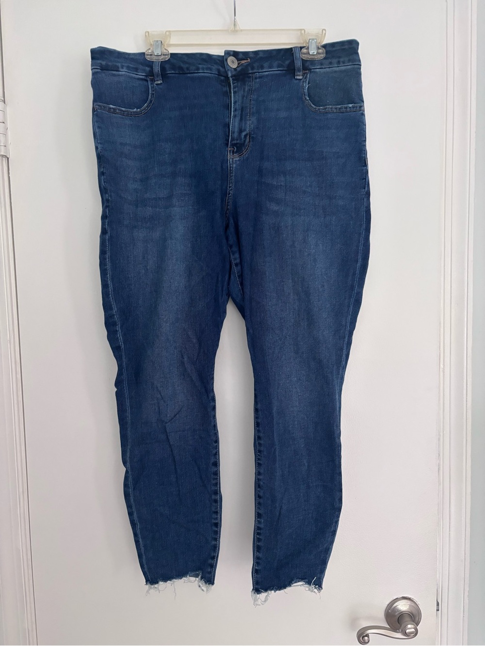 American Eagle Dark Blue Stretch Distressed Jeggings